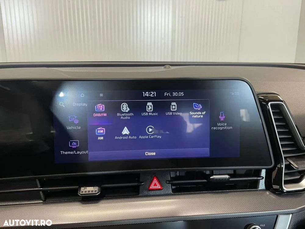 Kia Sportage 1.6T-GDI Hybrid 2WD Aut. Spirit - 13