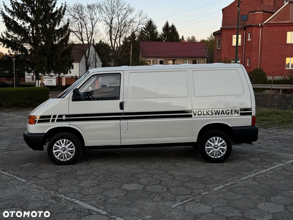 Volkswagen Transporter - 3