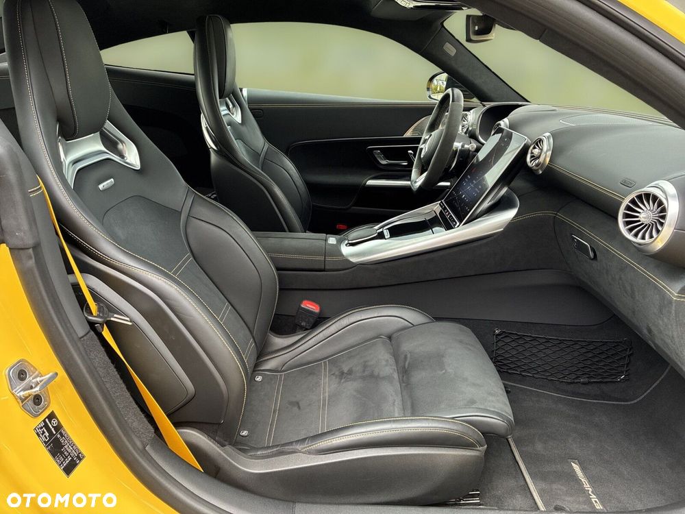 Mercedes-Benz AMG GT 63 4Matic+ - 13