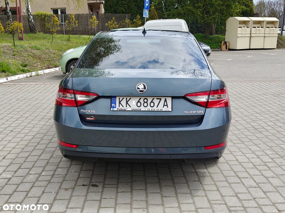 Skoda Superb 1.8 TSI Ambition - 29