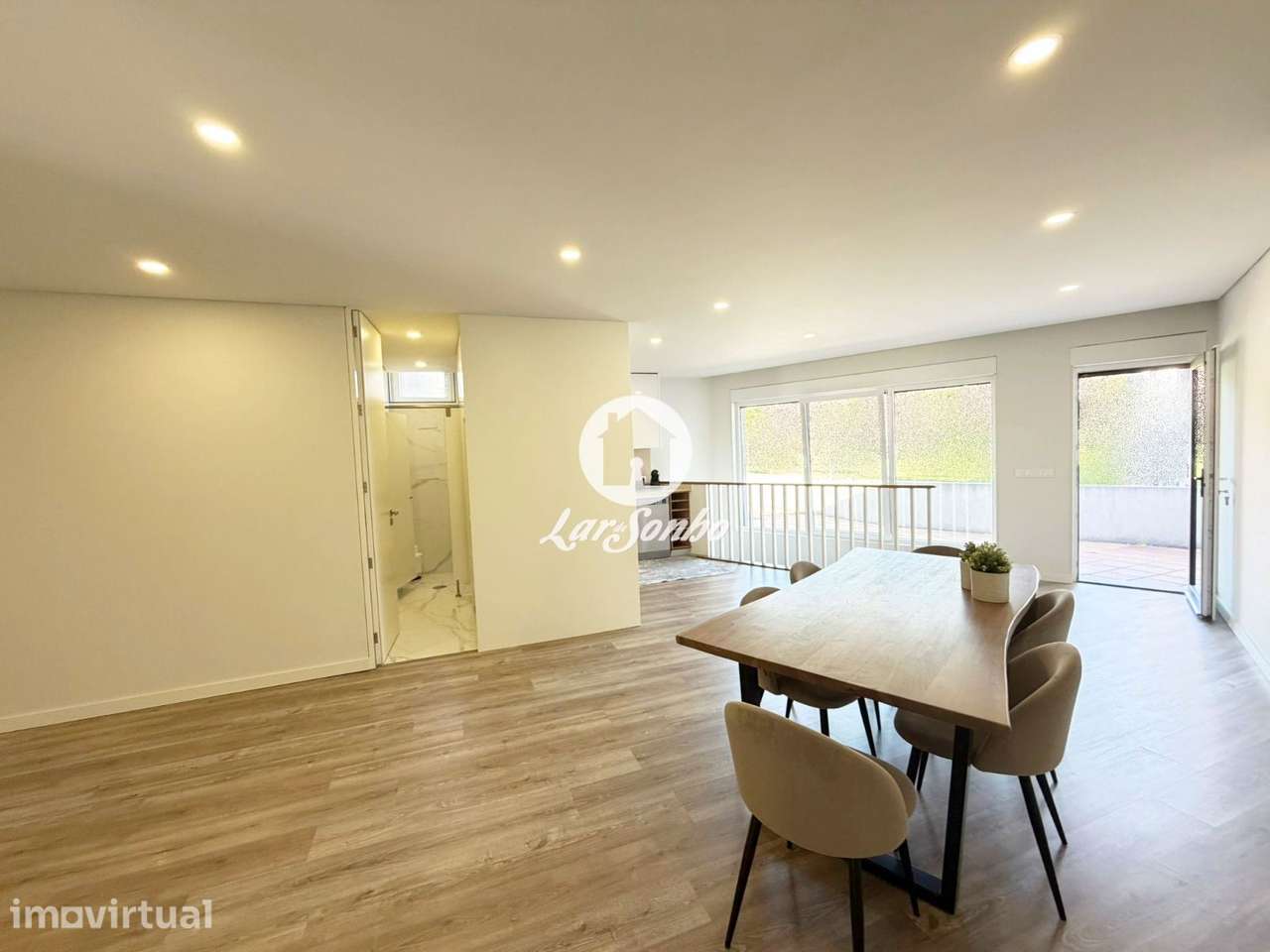 Moradia T2+1 Como Nova com Terraço e Garagem | Vila do Conde - Grande imagem: 5/18