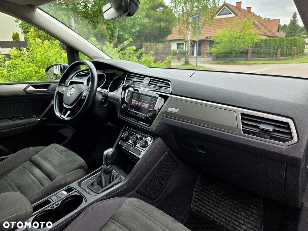 Volkswagen Touran 1.4 TSI (BlueMotion Technology) DSG Highline - 6
