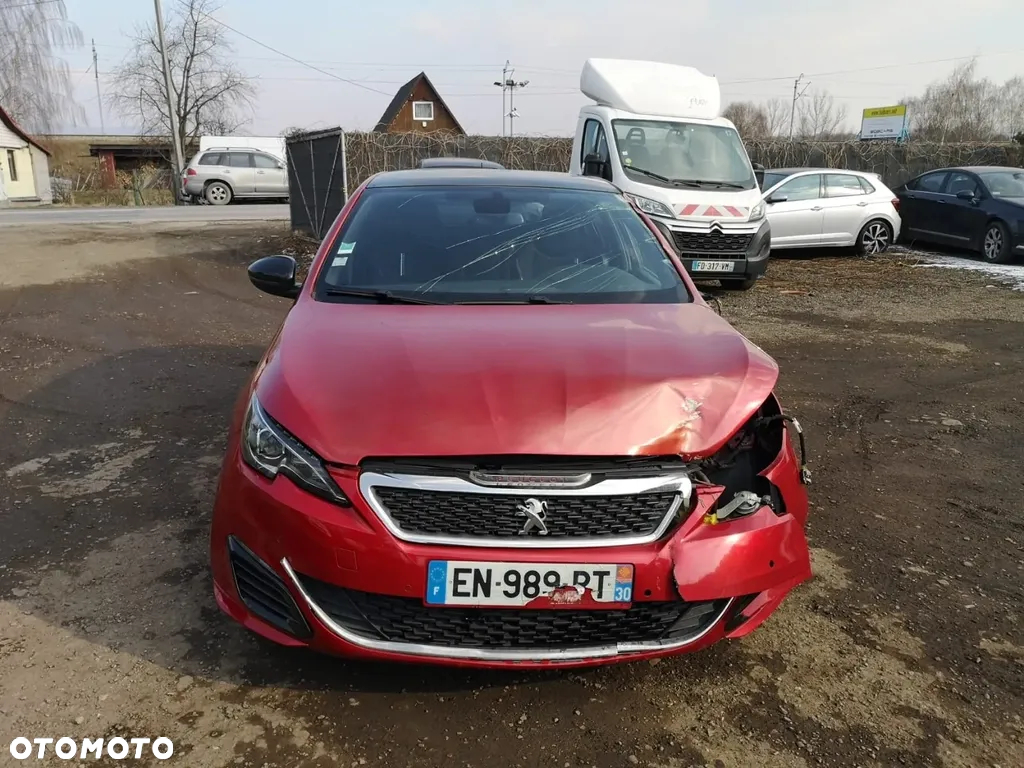 Peugeot 308 1.6 e-THP GTi by Sport S&S - 10