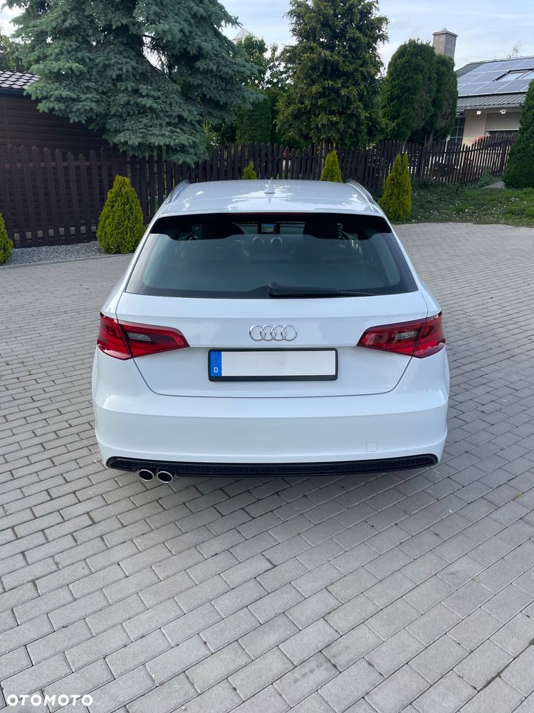 Audi A3 Sportback - 14