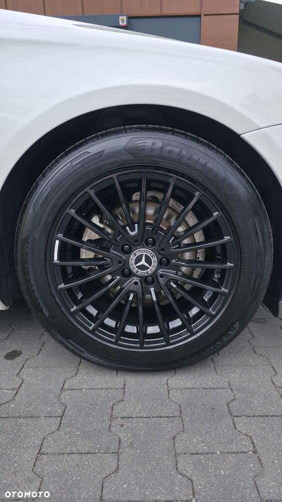 Mercedes-Benz Klasa E 220 d 9G-TRONIC Avantgarde - 15