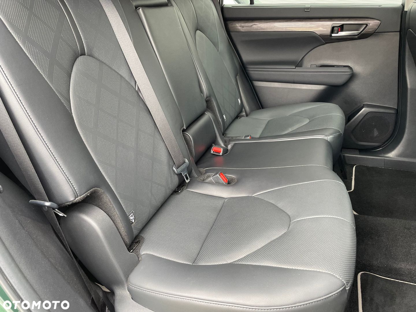 Toyota Highlander - 14