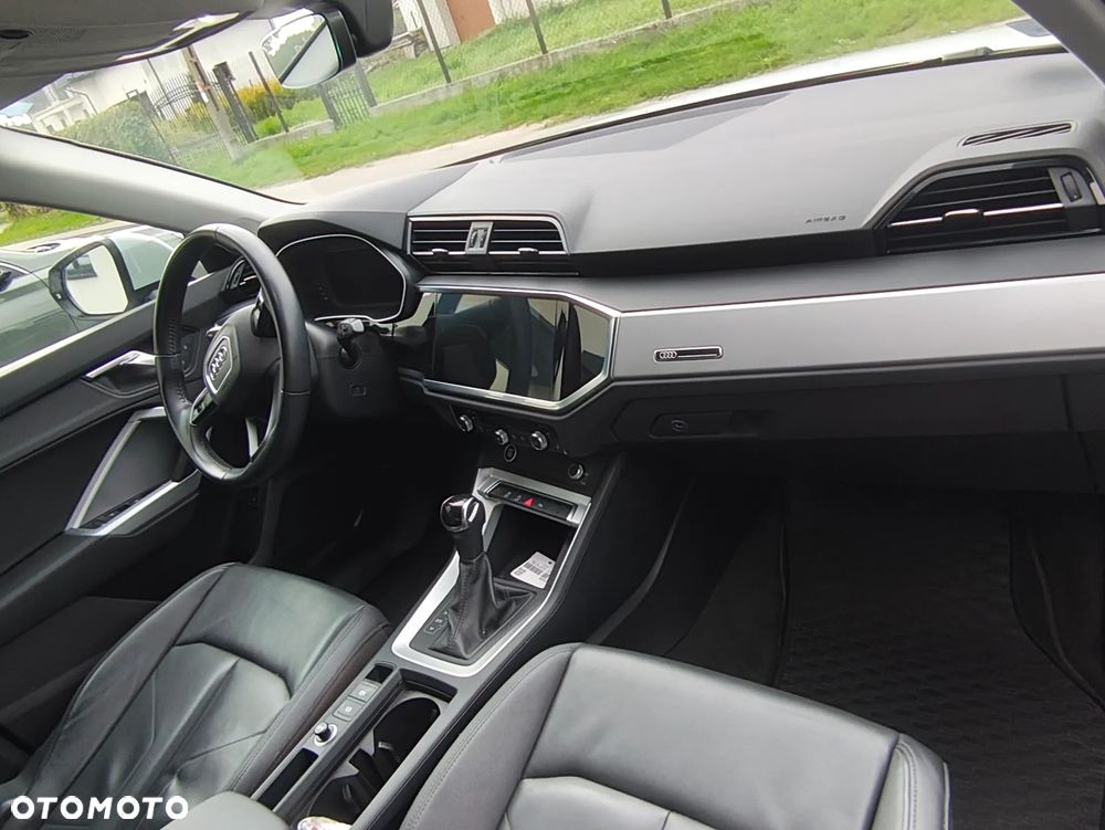 Audi Q3 35 TDI S tronic - 8