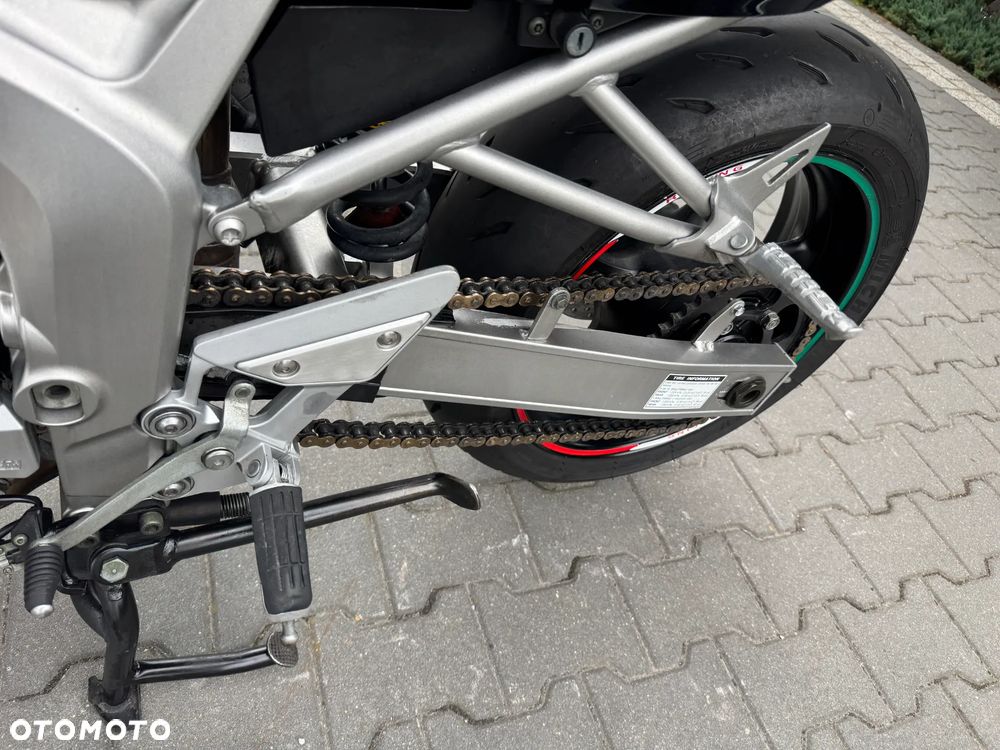 Yamaha FZ6 - 26