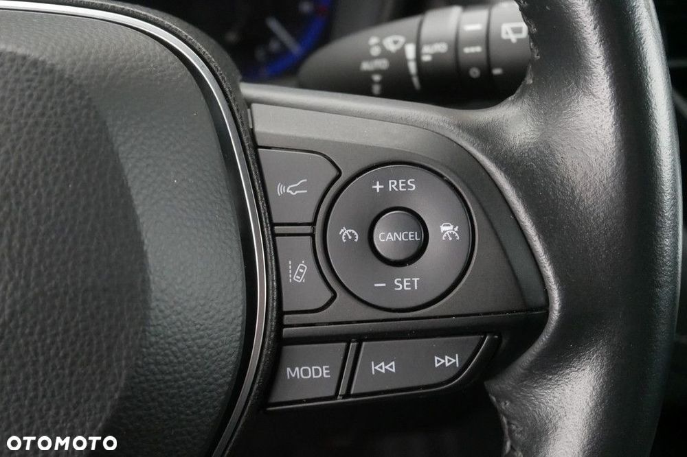 Toyota Corolla 1.8 Hybrid Comfort - 24