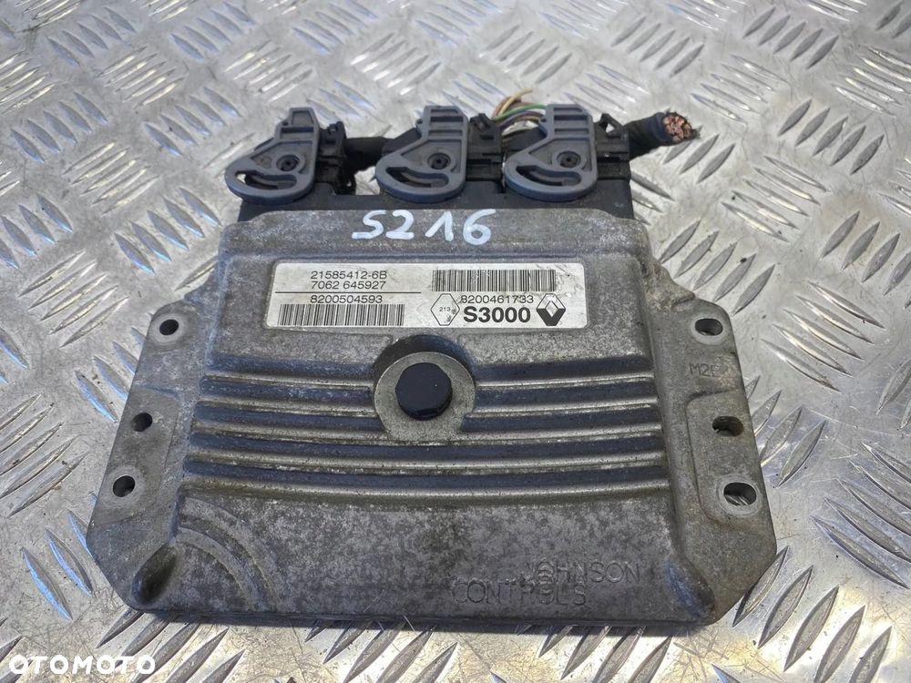 KOMPUTER STEROWNIK SILNIKA RENAULT CLIO III II1.2 16V 8200461733 8200504593