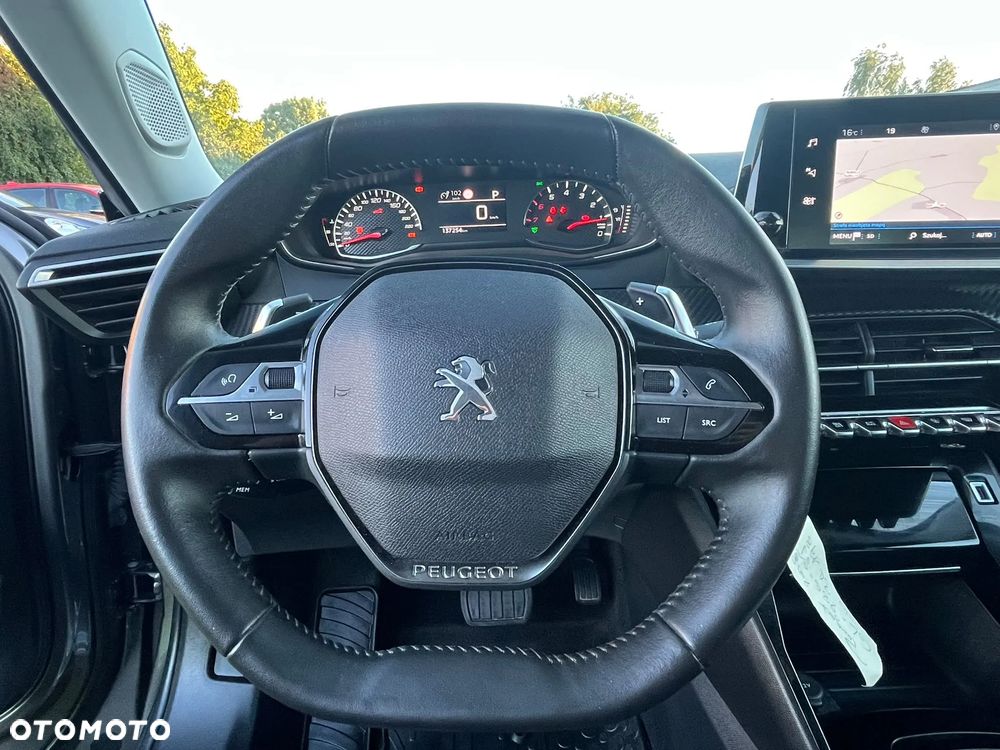 Peugeot 2008 BlueHDi 130 EAT8 Allure - 7
