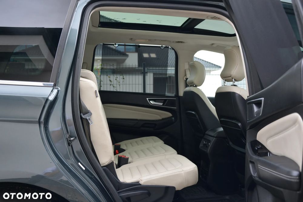 Ford Galaxy - 34