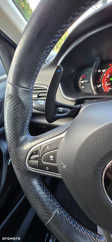 Renault Megane 1.6 TCe GT EDC - 18