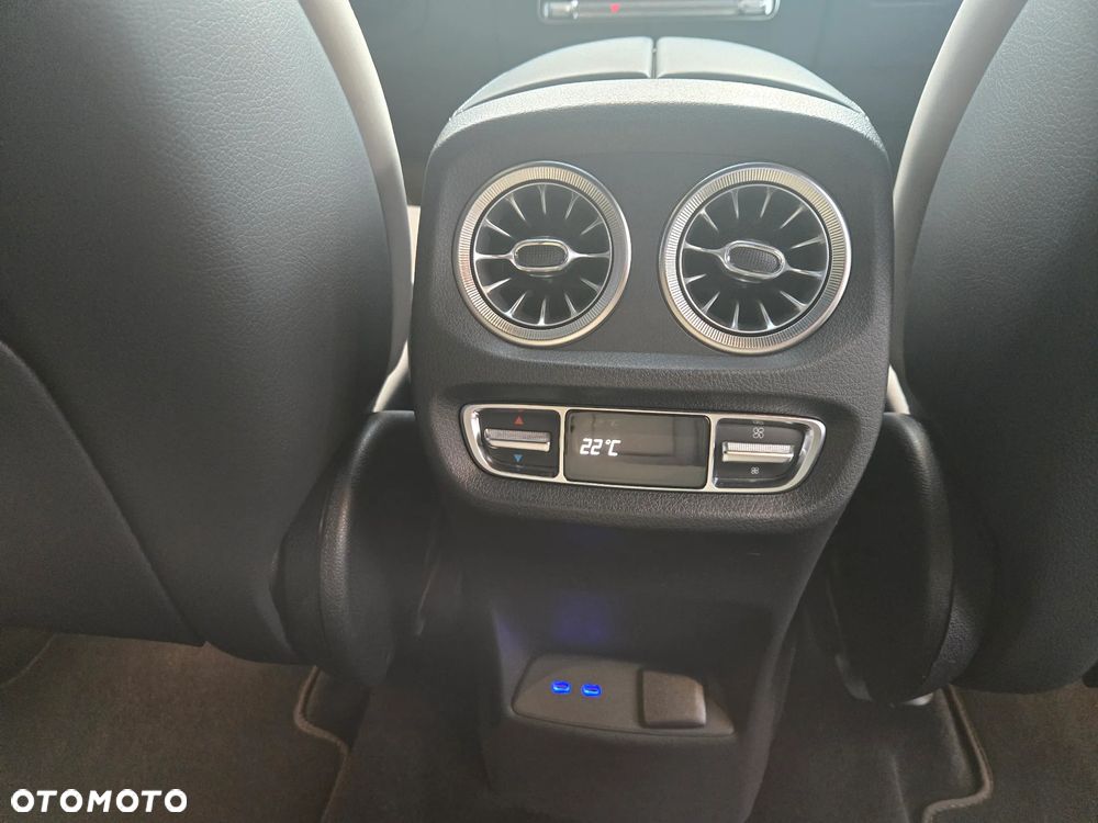 Mercedes-Benz Klasa G 400 d - 25