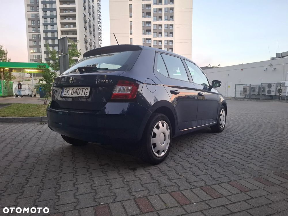 Skoda Fabia 1.0 Ambition - 11