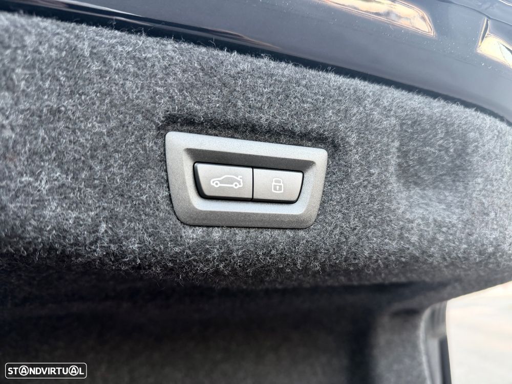 BMW i5 eDrive40 Pack Desportivo M Pro - 35