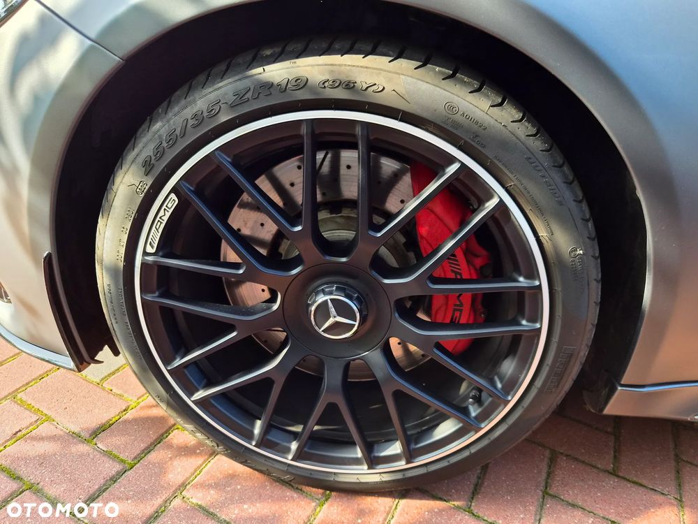 Mercedes-Benz Klasa C AMG 63 AMG Speedshift MCT 9G - 32