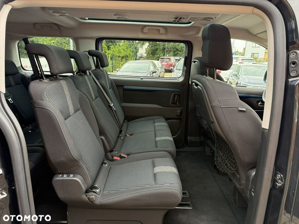 Peugeot Traveller 2.0 BlueHDi Compact Allure - 28