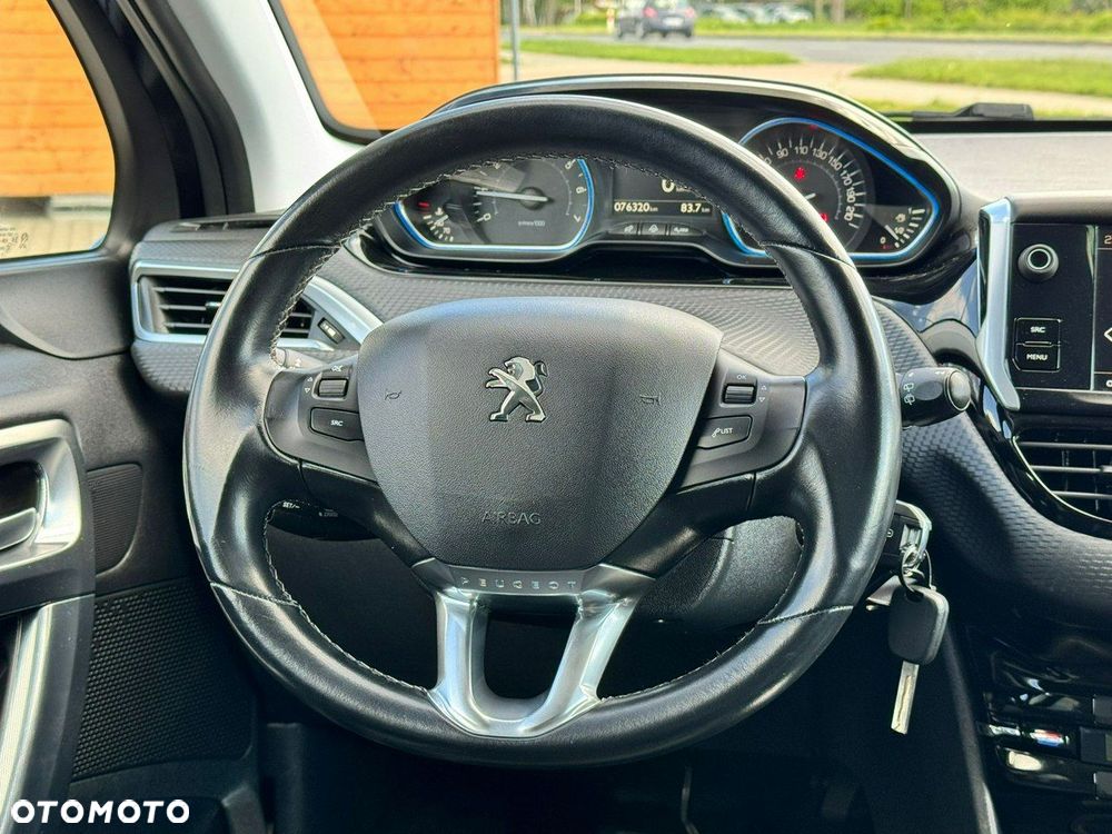 Peugeot 2008 PureTech 110 GPF Stop&Start EAT6 Allure - 21