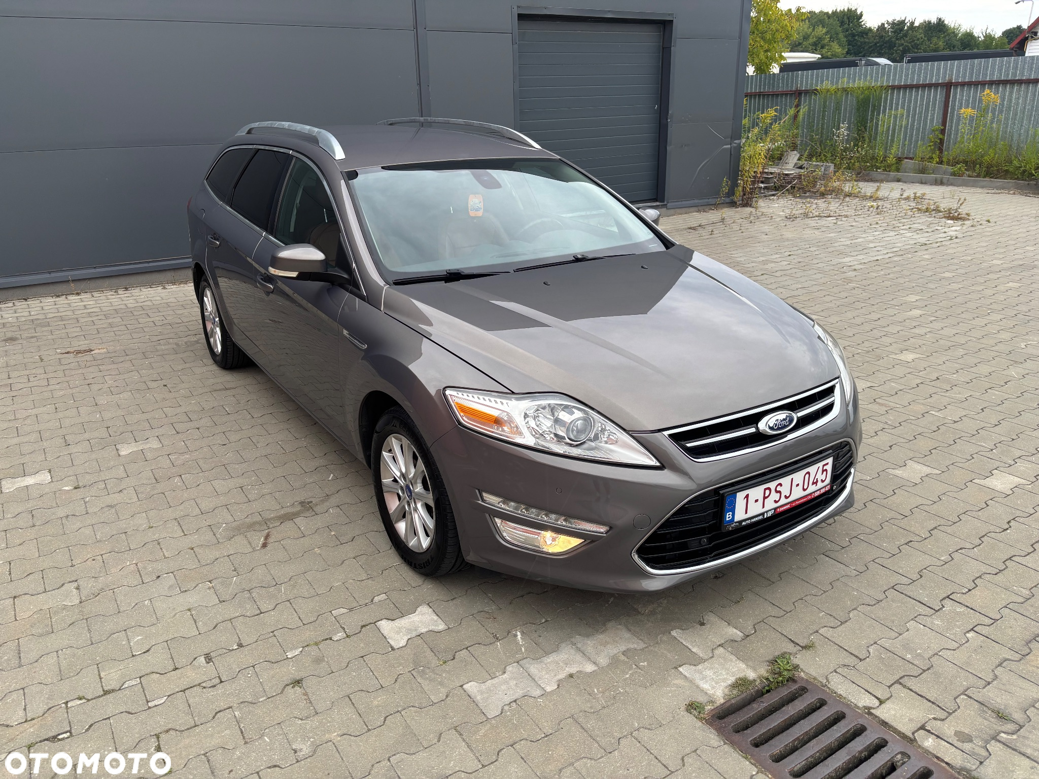 Ford Mondeo 2.0 TDCi Ghia - 8