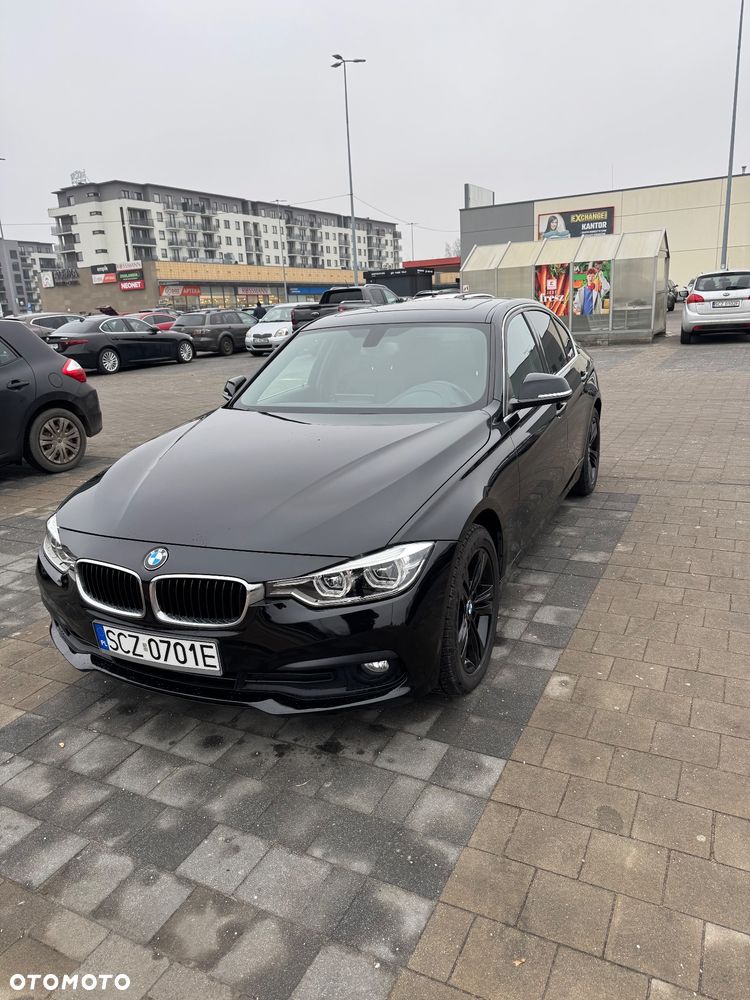 BMW Seria 3 330i xDrive Edition Luxury Line Purity - 22