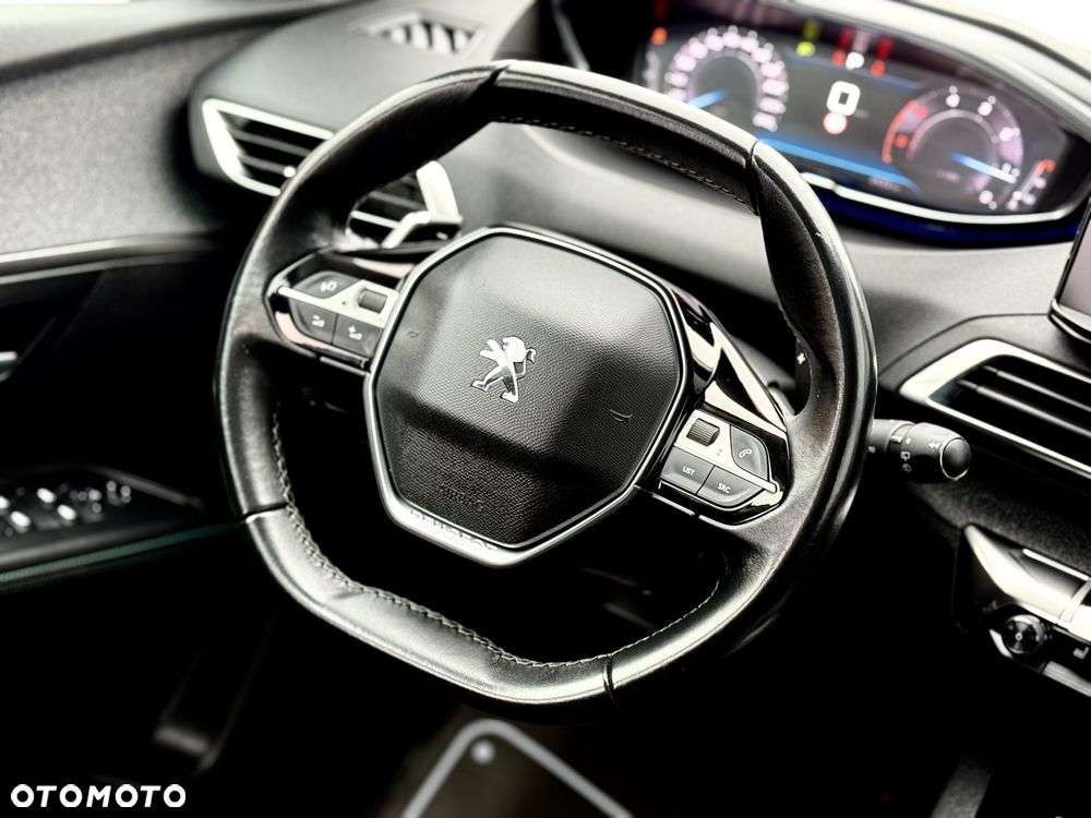 Peugeot 5008 BlueHDi 130 EAT8 Allure Pack - 33