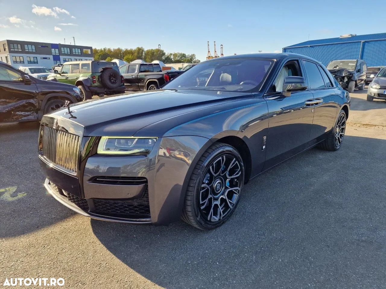 Rolls-Royce Ghost - 1