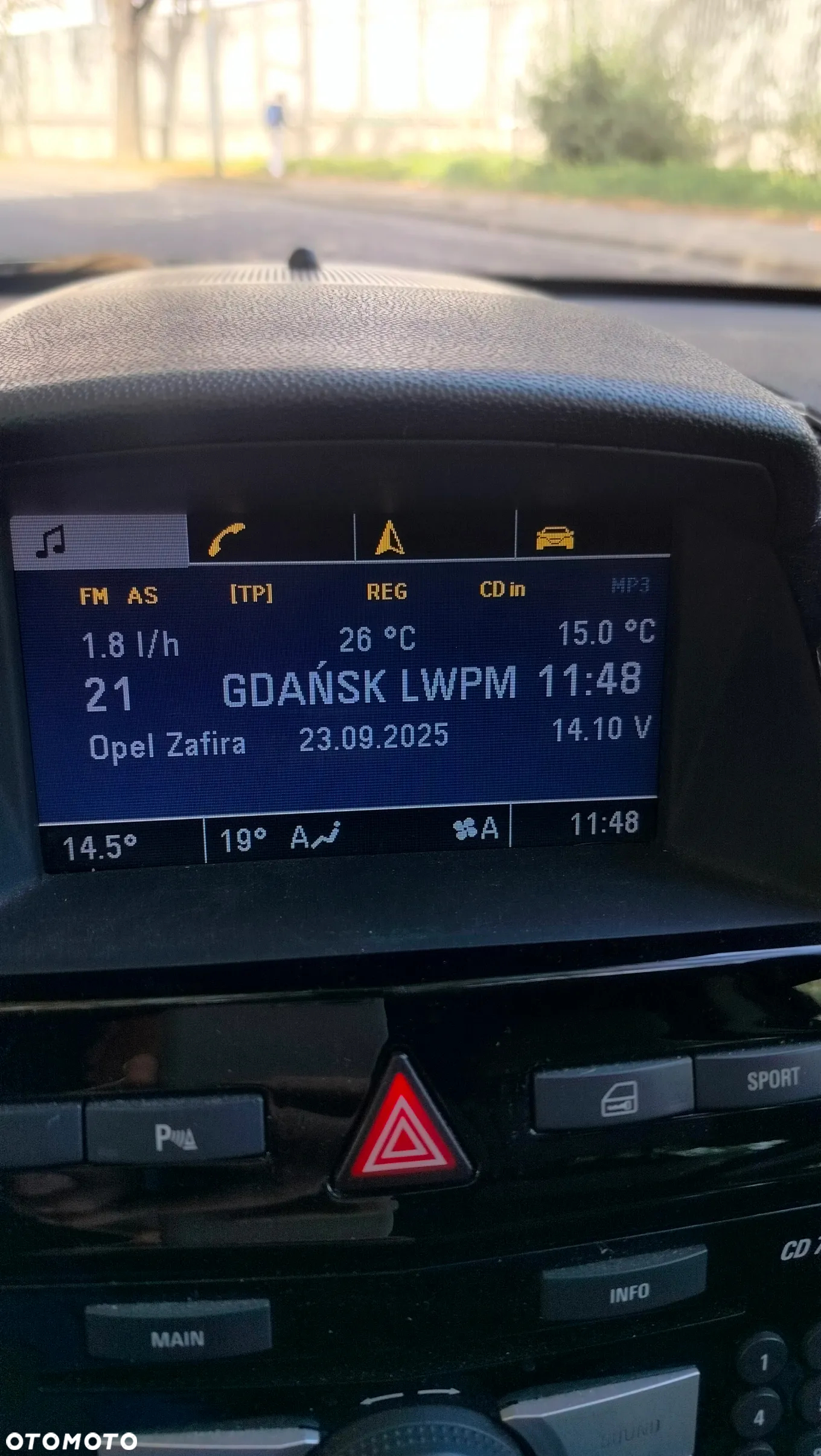 Opel Zafira 1.8 Cosmo - 8
