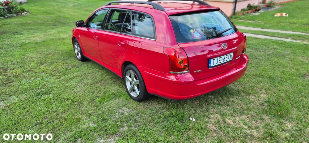 Toyota Avensis 1.6 VVT-i Luna - 6