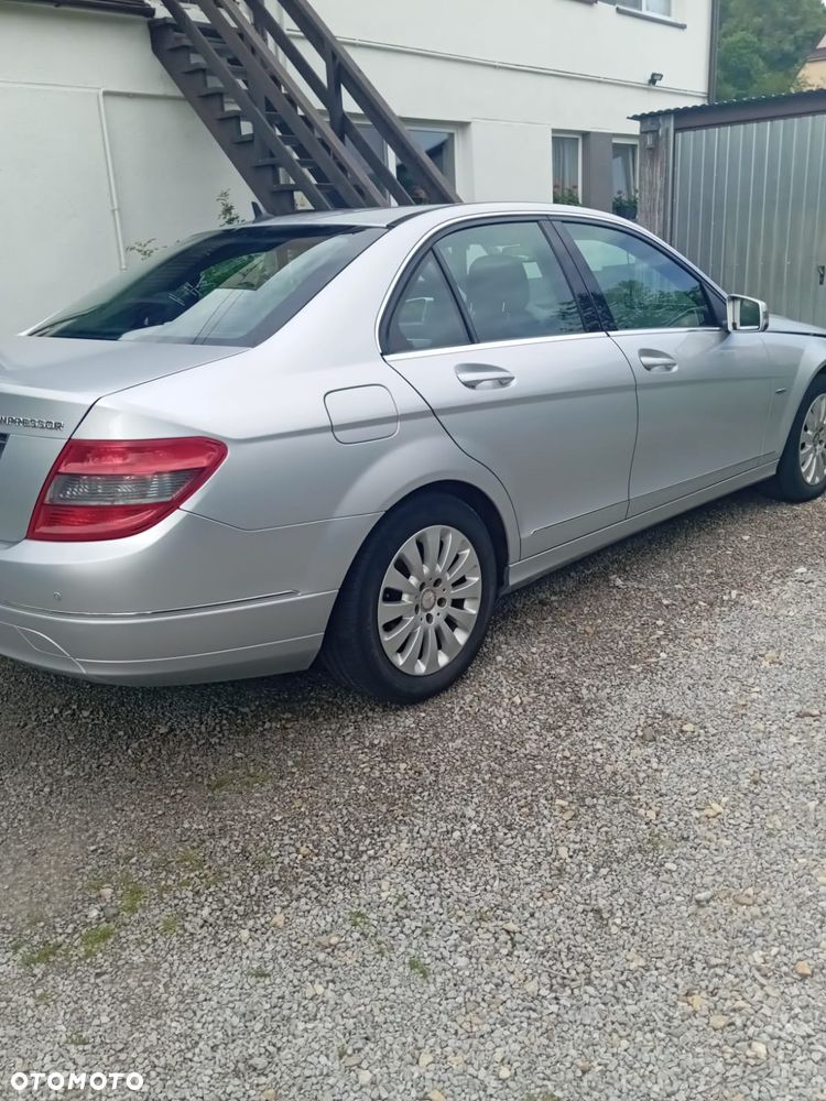 Mercedes-Benz Klasa C 180 Kompressor BlueEFFICIENCY - 5