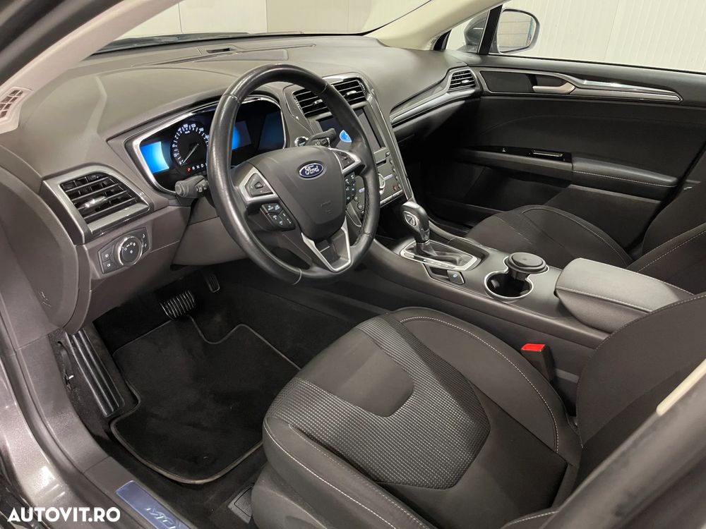 Ford Mondeo 2.0 HEV Titanium - 5