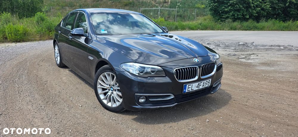 BMW Seria 5 528i xDrive - 1