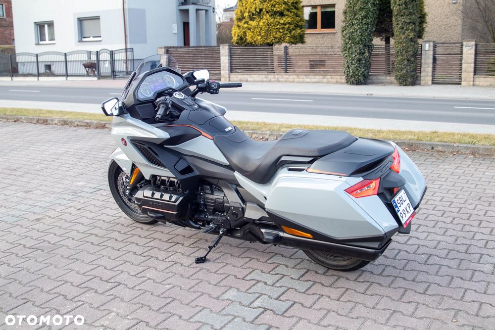 Honda GL - 26