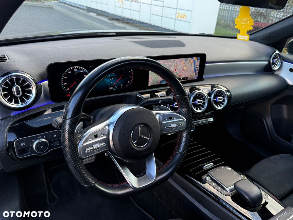 Mercedes-Benz Klasa A 200 AMG Line 7G-DCT - 25