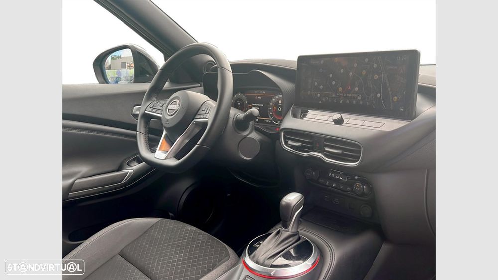 Nissan Juke 1.0 DIG-T N-Connecta DCT - 21