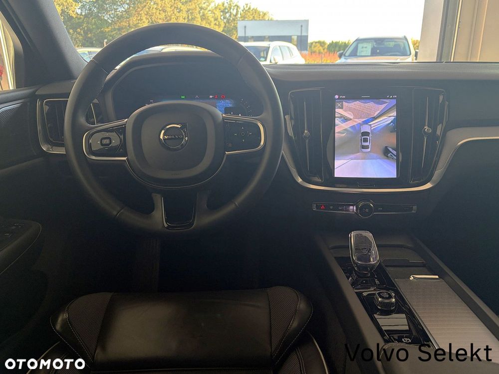 Volvo S60 B5 B AWD Plus Dark - 13