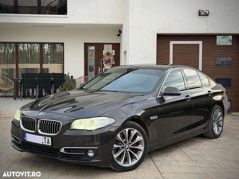 BMW Seria 5 520d Aut. Luxury Line - 1