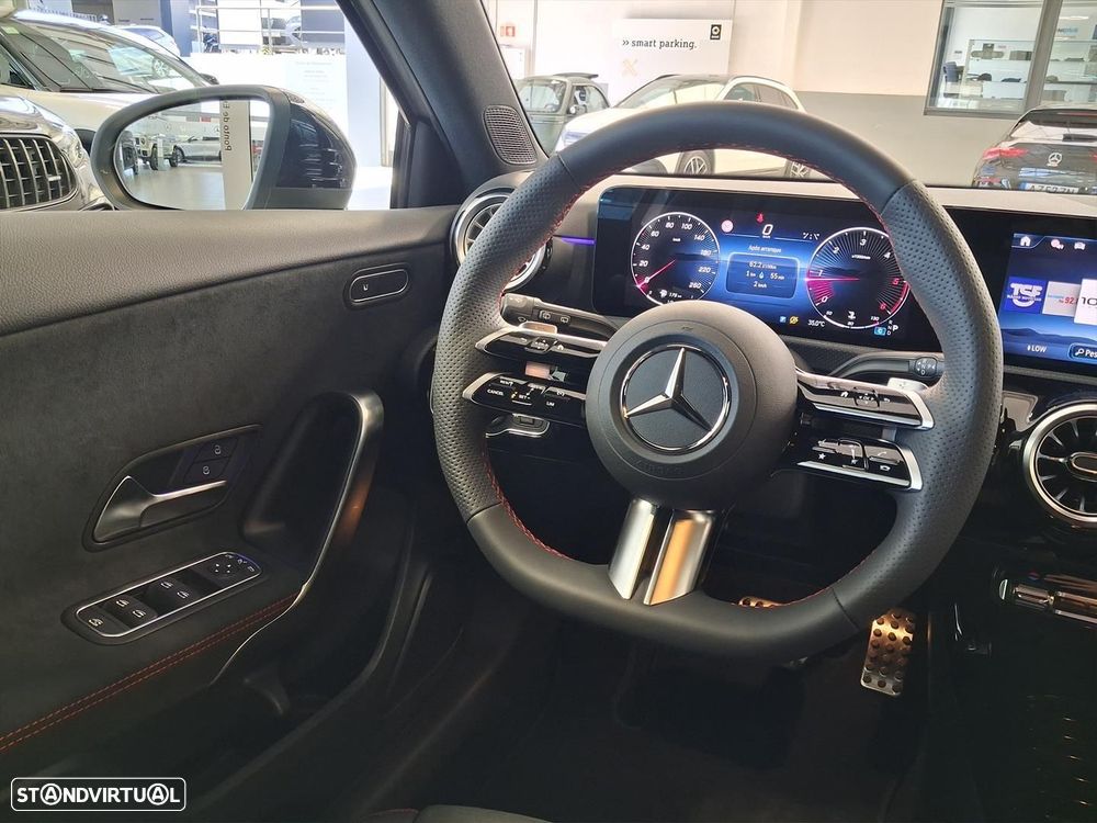 Mercedes-Benz A 180 d - 16