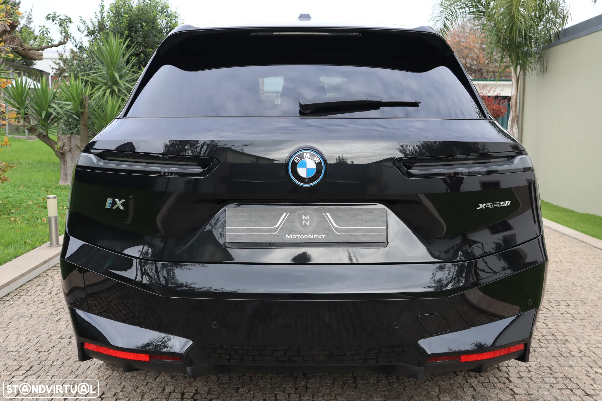 BMW iX xDrive 50 Pack Desportivo - 8