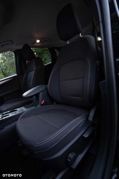 Ford Kuga 2.5 Duratec FHEV SOUND EDITION - 22