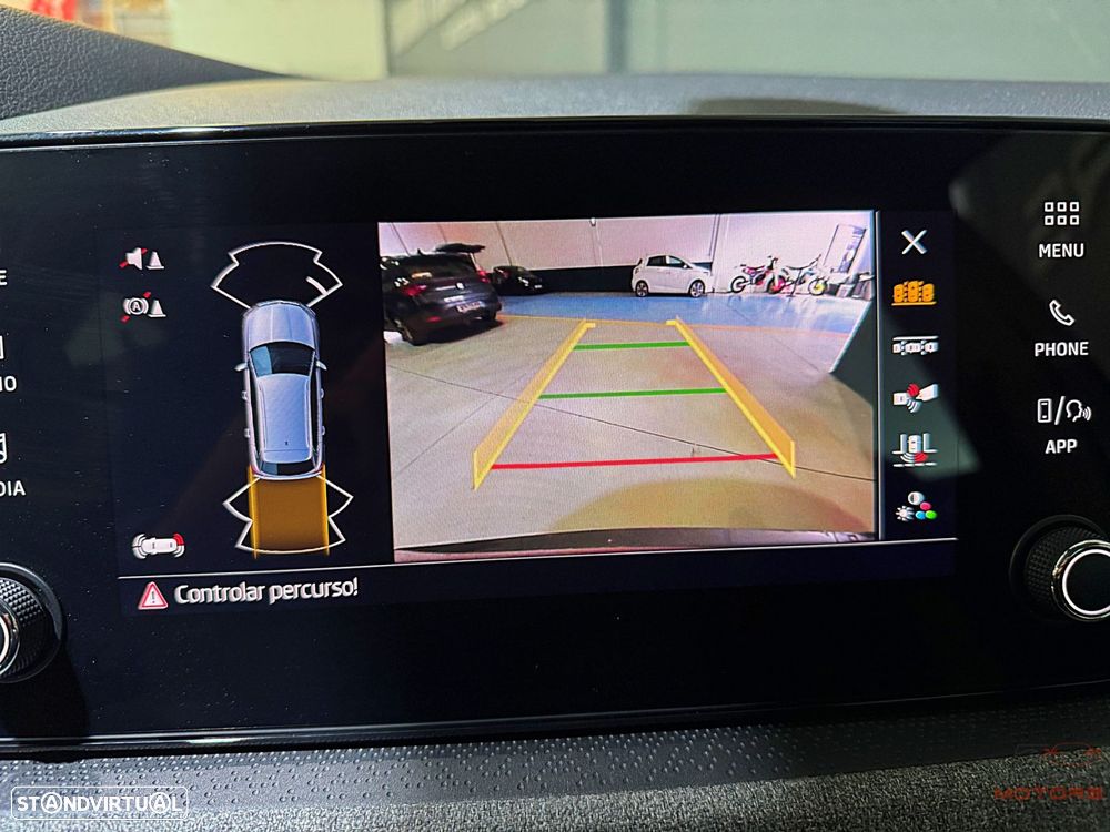 Skoda Kamiq 1.0 TSI Style DSG - 35