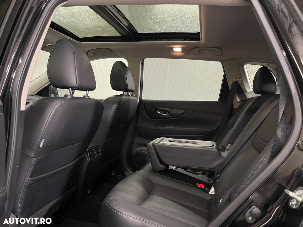 Nissan X-Trail 1.7 dCi Xtronic Tekna - 12