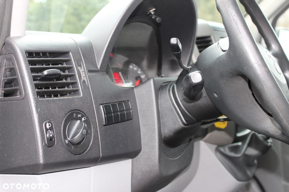 Volkswagen Crafter - 16