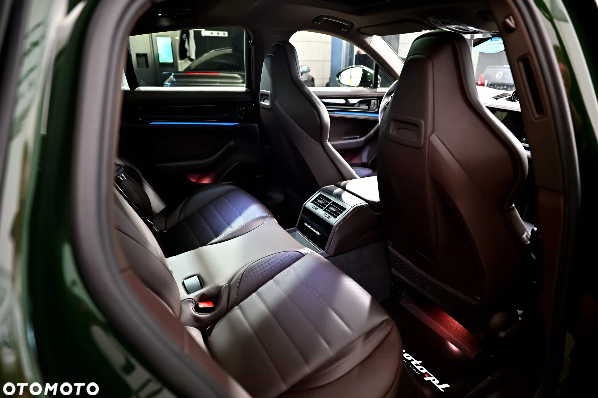 Porsche Panamera - 11