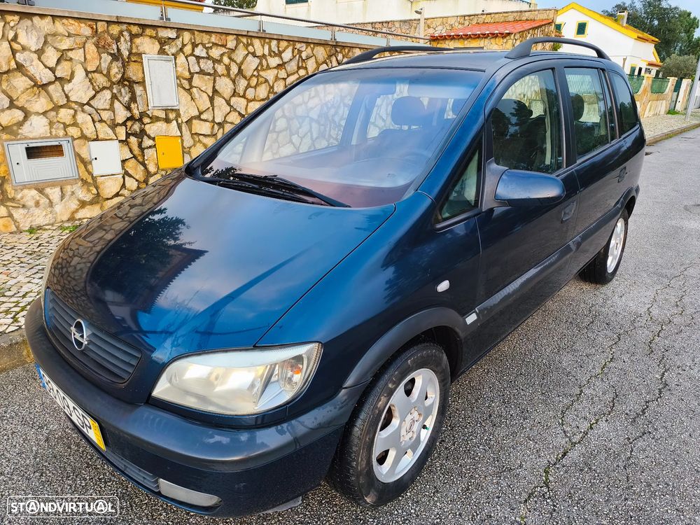 Opel Zafira 2.0 DTi - 1