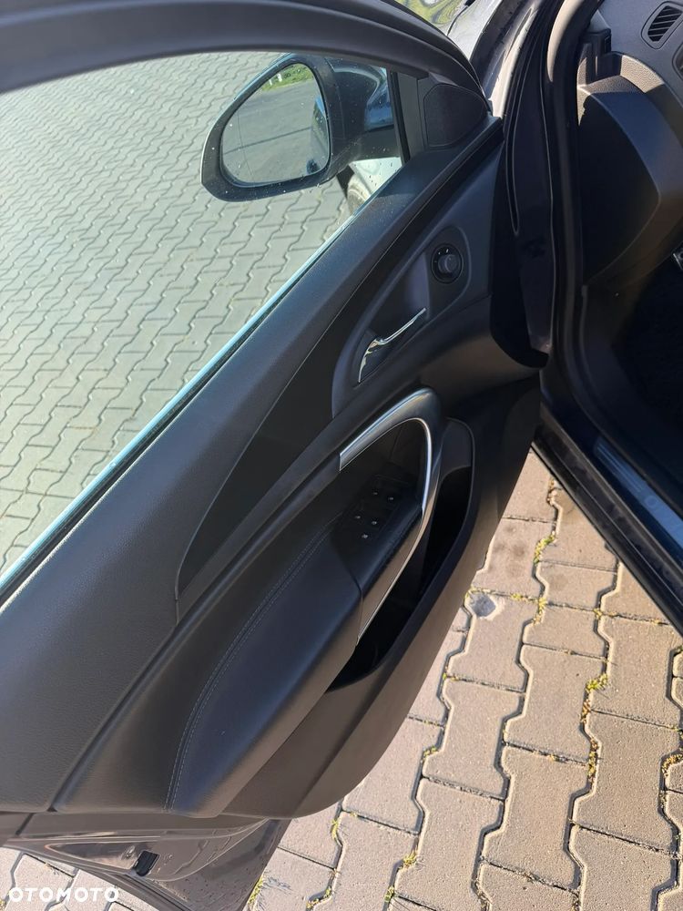 Opel Insignia 2.0 CDTI Cosmo - 27