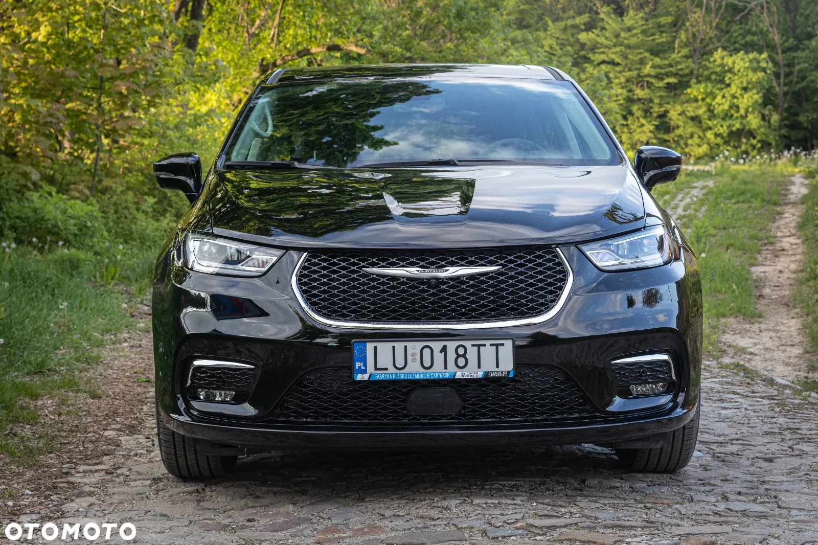 Chrysler Pacifica - 5