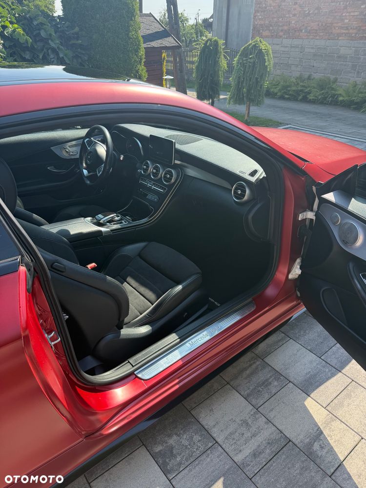Mercedes-Benz Klasa C 200 4-Matic 9G-Tronic - 8