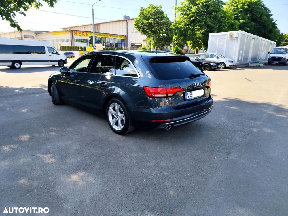 Audi A4 Avant 2.0 TDI ultra S tronic Design - 4