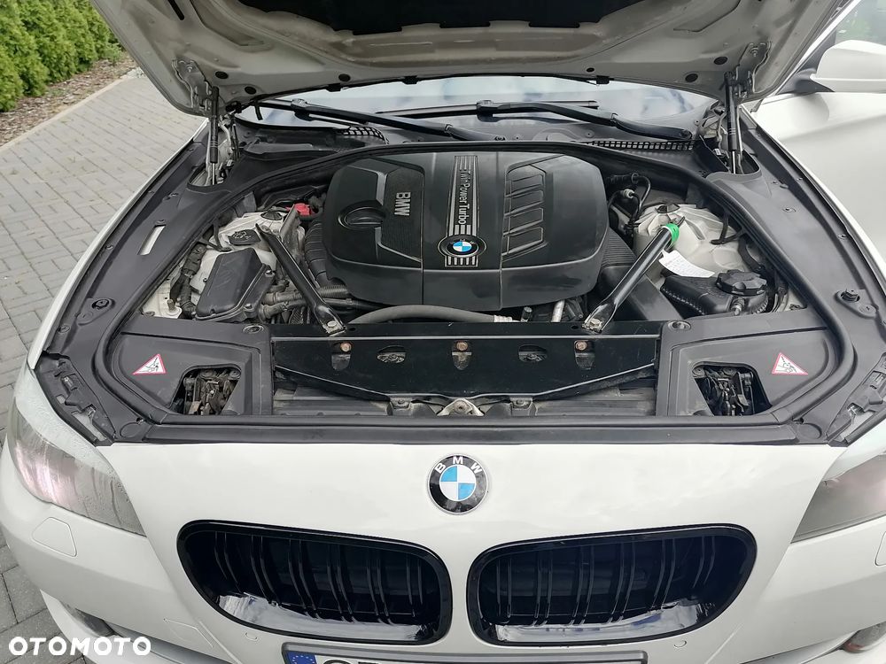 BMW Seria 5 520d - 11